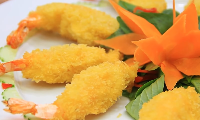 Tôm lăn bột chiên giòn
