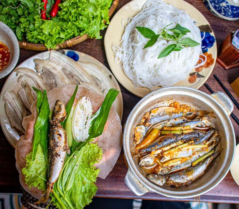 Cá nục kho tiêu