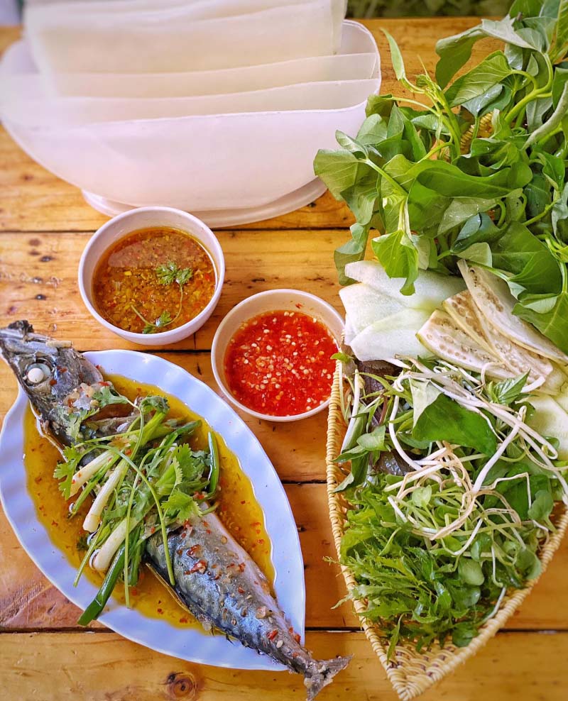 Quán Cô Hồng