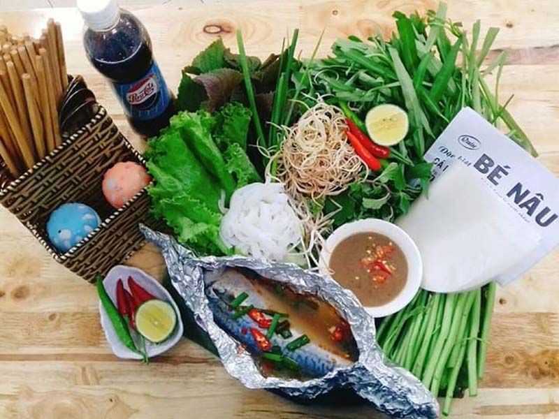 Cá nục cuốn bánh tráng Bé Nâu