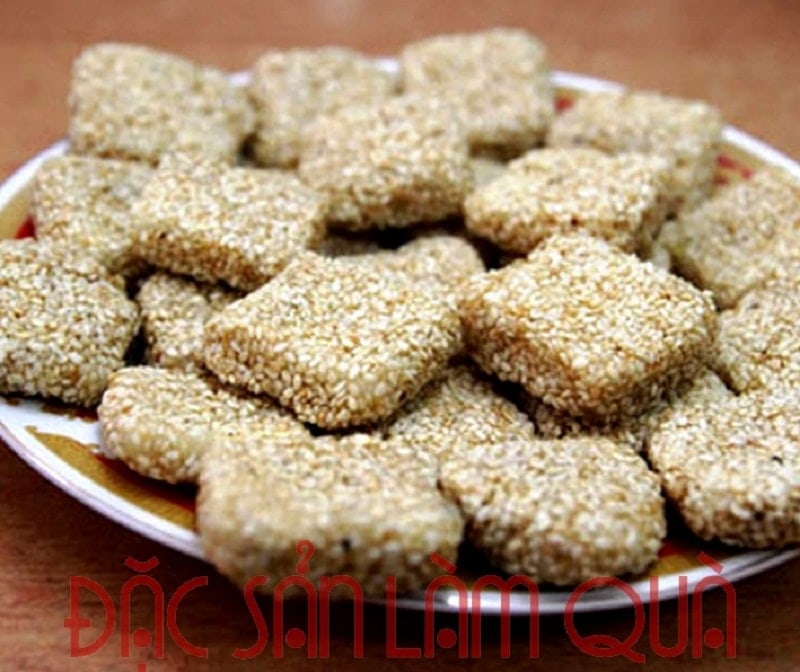 Đặc sản Đà Nẵng - Bánh khô mè bà Liễu Bánh khô mè Bà Liễu, món quà dân dã